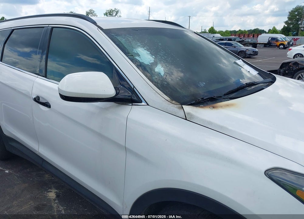 2016 HYUNDAI SANTA FE VIN: KM8SMDHF3GU151619