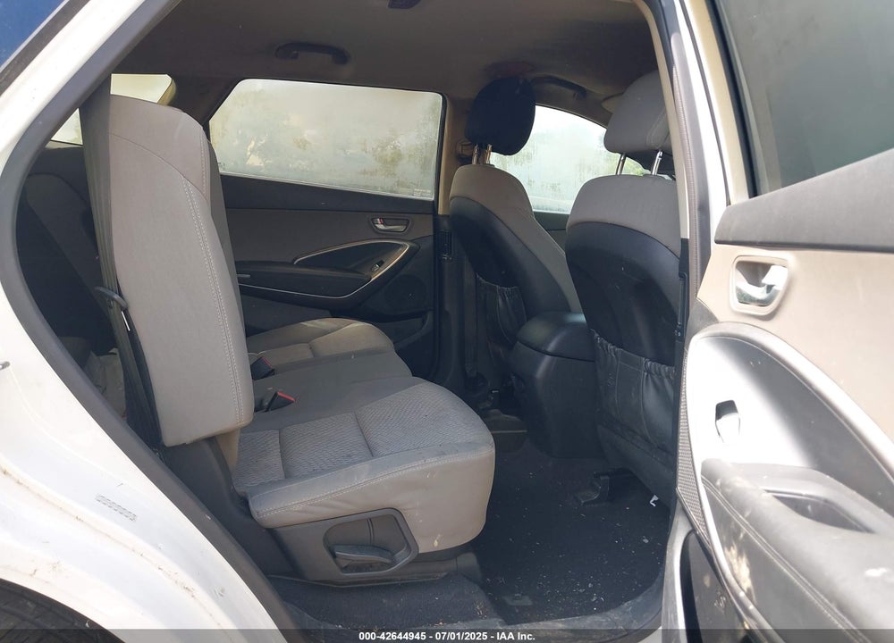 2016 HYUNDAI SANTA FE VIN: KM8SMDHF3GU151619