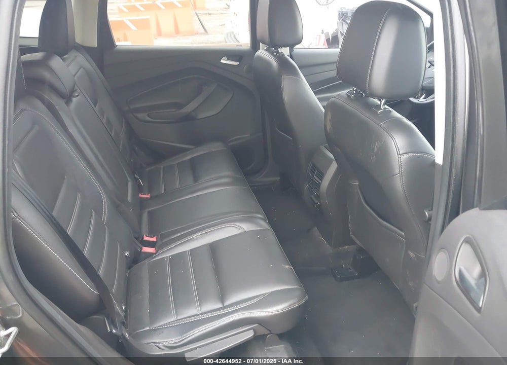 2017 FORD ESCAPE VIN: 1FMCU0JD0HUC72597