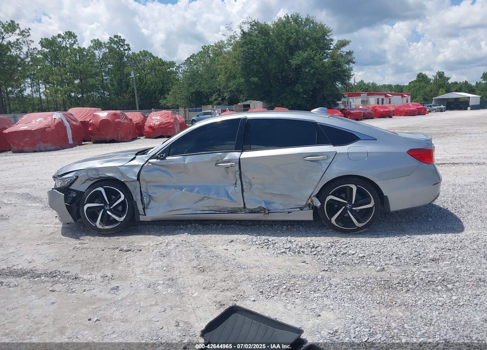 2019 HONDA ACCORD VIN: 1HGCV1F31KA151658