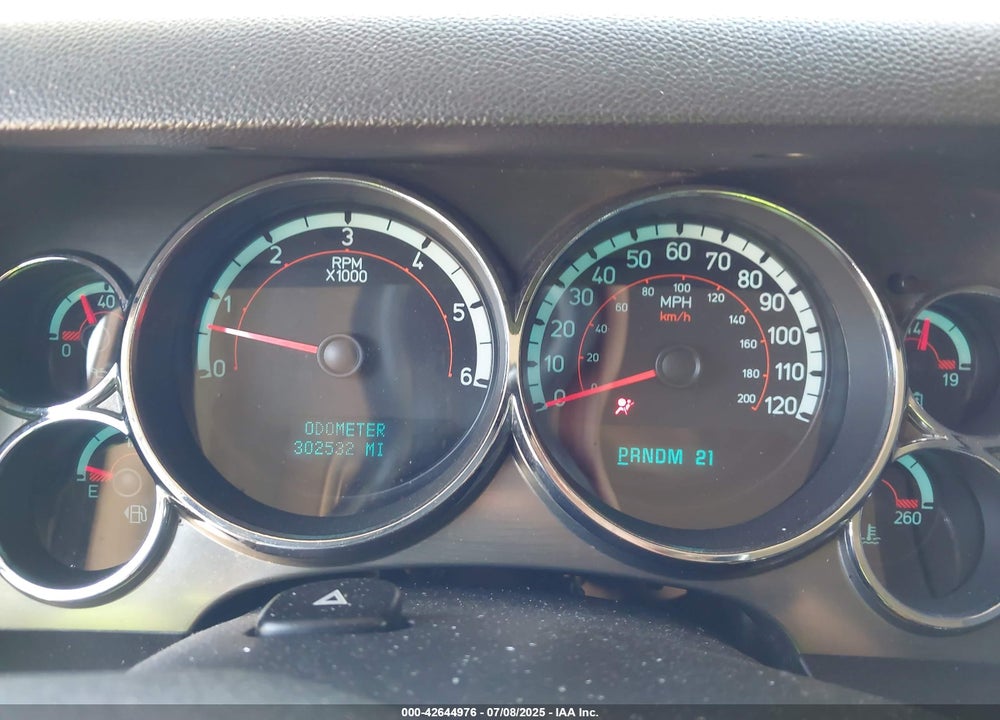 2008 HUMMER H2 VIN: 5GRGN238X8H100034