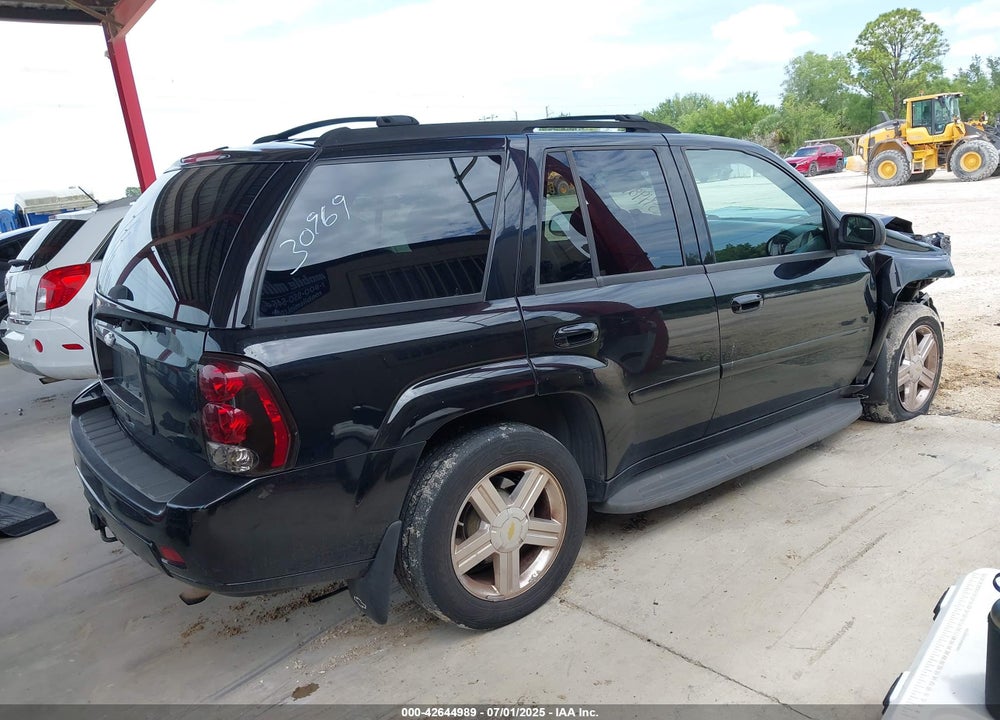 2007 CHEVROLET TRAILBLAZER LT VIN: 1GNDT13S772208863