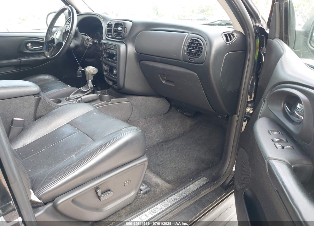 2007 CHEVROLET TRAILBLAZER LT VIN: 1GNDT13S772208863