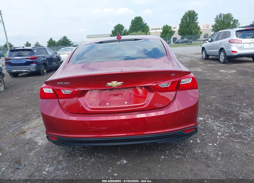 2018 CHEVROLET MALIBU VIN: 1G1ZD5STXJF135719