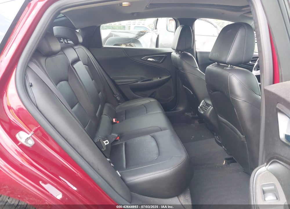 2018 CHEVROLET MALIBU VIN: 1G1ZD5STXJF135719