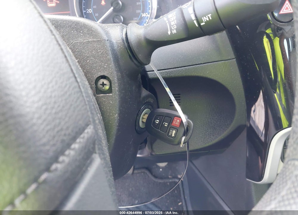 2018 TOYOTA COROLLA VIN: 2T1BURHE1JC105669