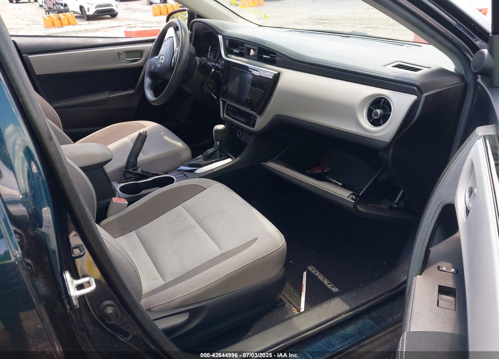 2018 TOYOTA COROLLA VIN: 2T1BURHE1JC105669