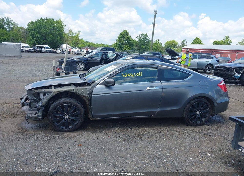 2010 HONDA ACCORD VIN: 1HGCS2B80AA003581