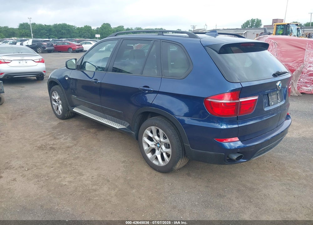 2011 BMW X5 VIN: 5UXZV4C50BL738078