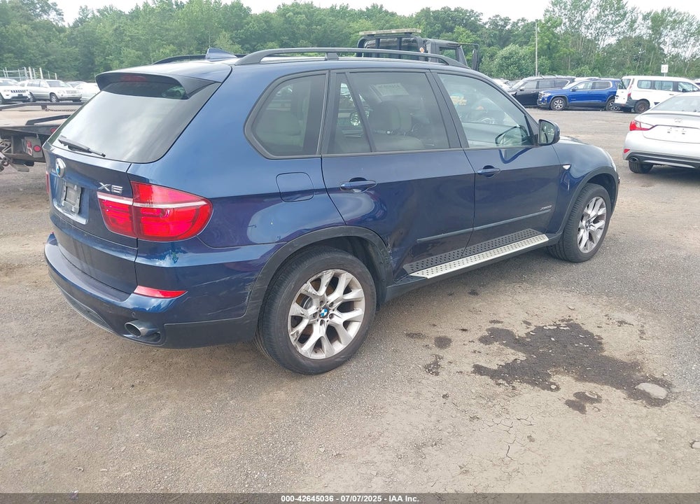 2011 BMW X5 VIN: 5UXZV4C50BL738078