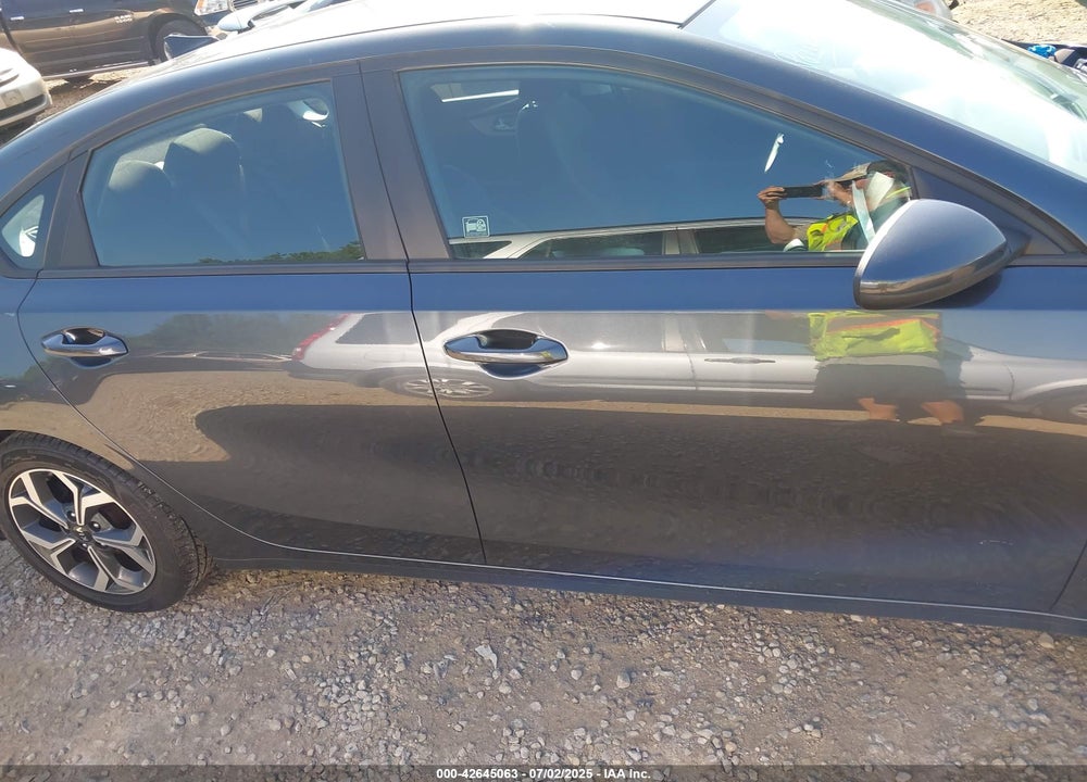 2021 KIA FORTE VIN: 3KPF24AD9ME271598