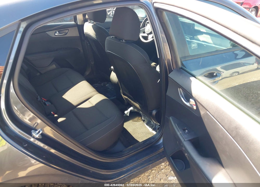 2021 KIA FORTE VIN: 3KPF24AD9ME271598