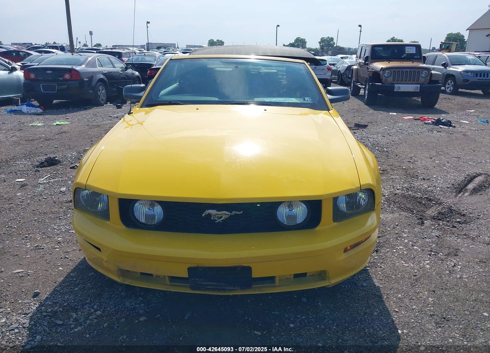 2005 FORD MUSTANG GT VIN: 1ZVFT85H955195294