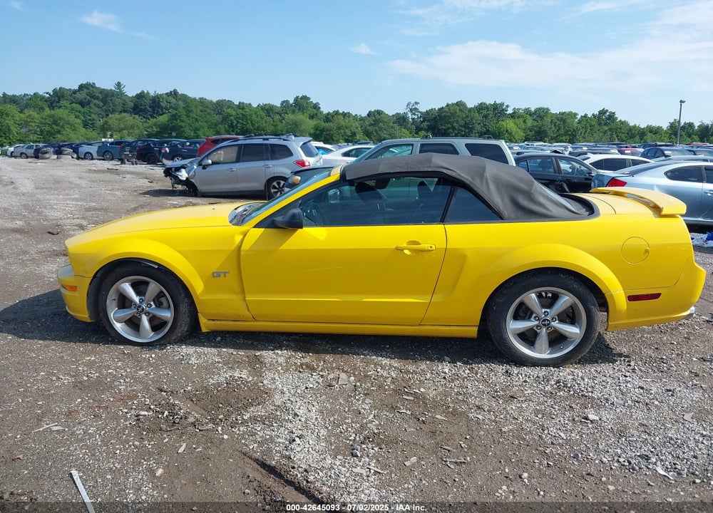 2005 FORD MUSTANG GT VIN: 1ZVFT85H955195294