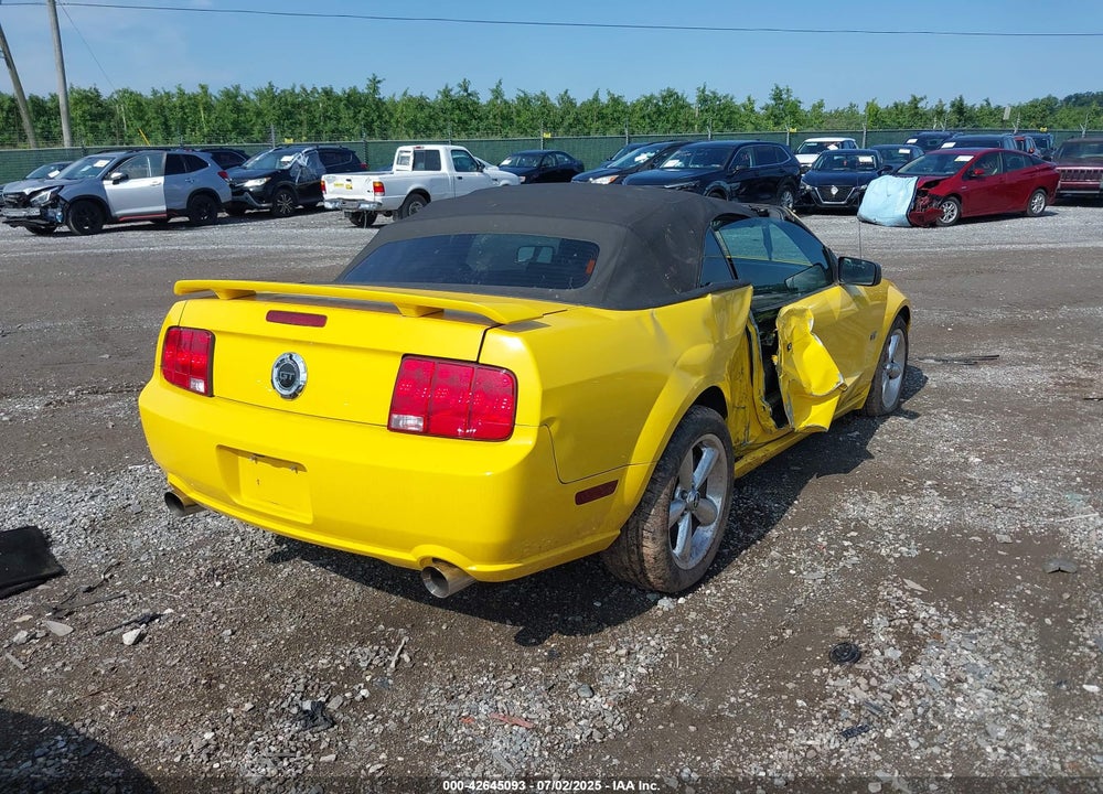 2005 FORD MUSTANG GT VIN: 1ZVFT85H955195294