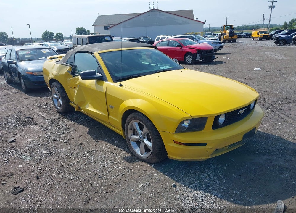 2005 FORD MUSTANG GT VIN: 1ZVFT85H955195294