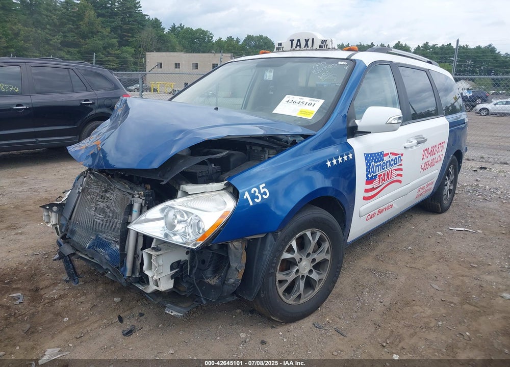 2014 KIA SEDONA LX VIN: KNDMG4C75E6553132