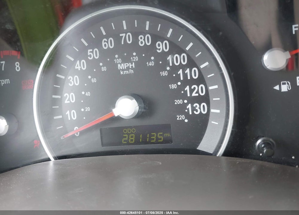 2014 KIA SEDONA LX VIN: KNDMG4C75E6553132