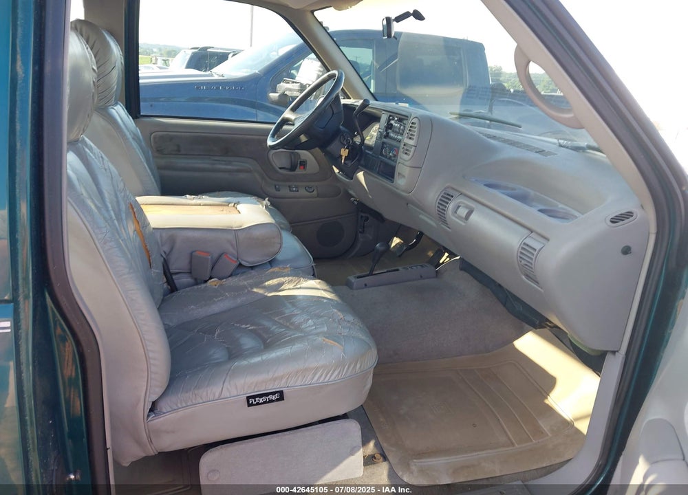 1995 CHEVROLET GMT-400 K1500 VIN: 1GBEK19KXSE236336