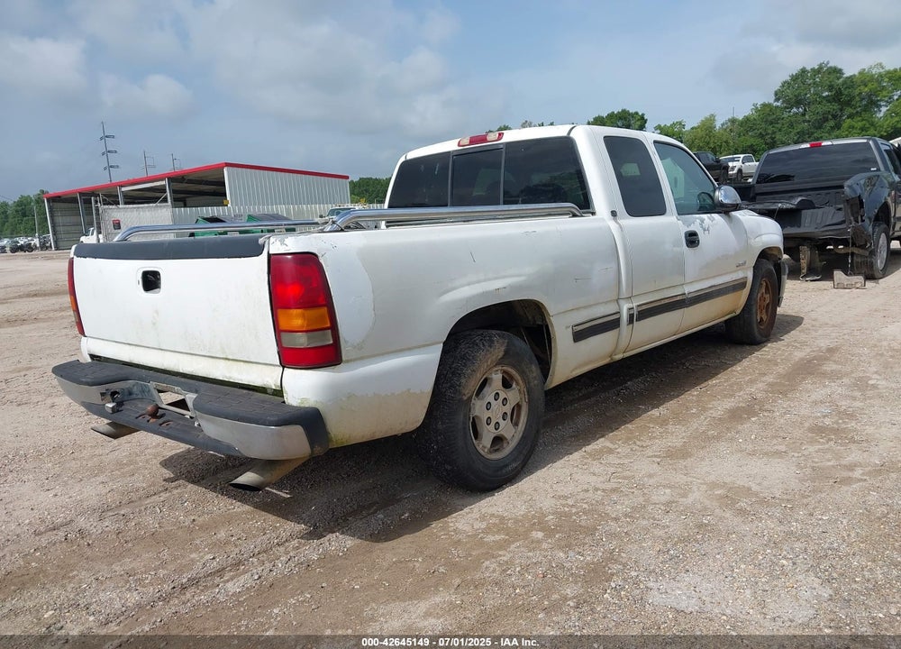 1999 CHEVROLET SILVERADO 1500 LS VIN: 2GCEC19V9X1217790