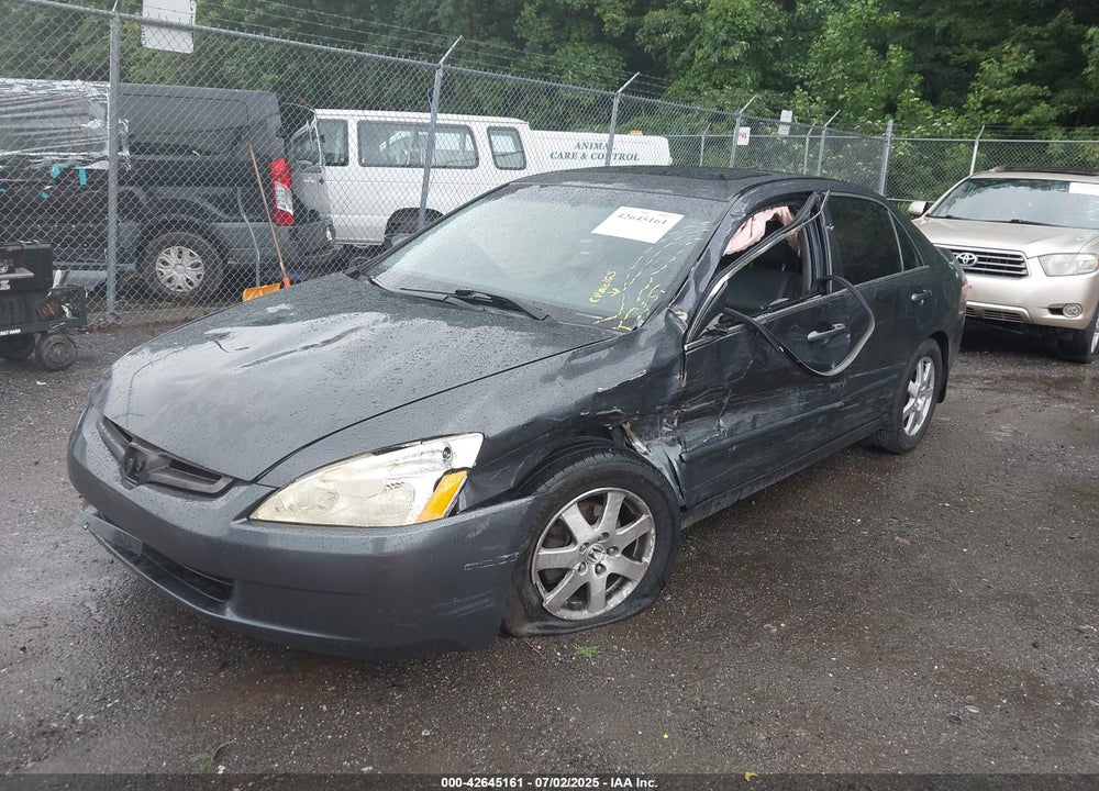 2005 HONDA ACCORD 3.0 EX VIN: 1HGCM66815A026188