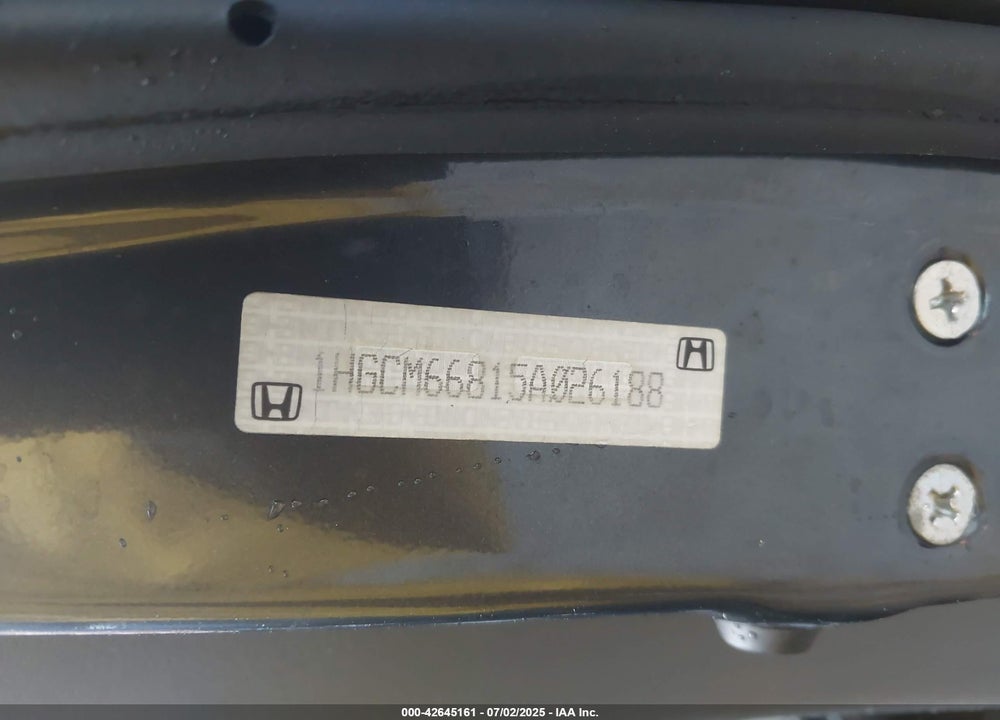 2005 HONDA ACCORD 3.0 EX VIN: 1HGCM66815A026188