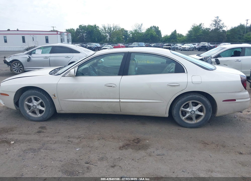 2002 OLDSMOBILE AURORA VIN: 1G3GR64H924169677