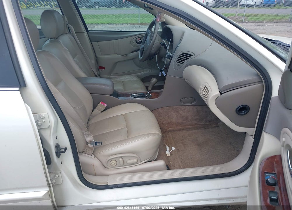 2002 OLDSMOBILE AURORA VIN: 1G3GR64H924169677