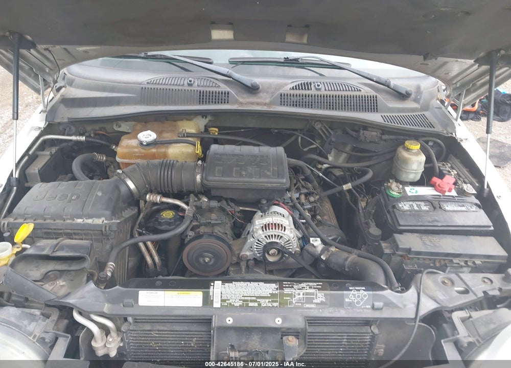 2003 JEEP LIBERTY SPORT VIN: 1J4GL48K13W678531
