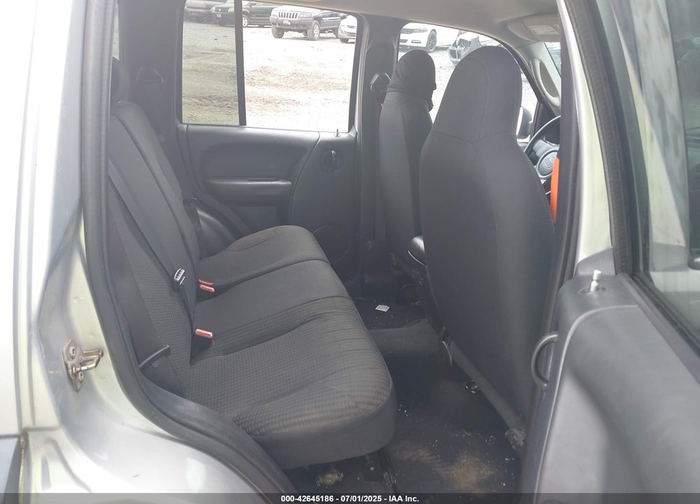 2003 JEEP LIBERTY SPORT VIN: 1J4GL48K13W678531
