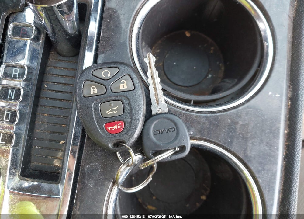 2011 GMC ACADIA DENALI VIN: 1GKKVTED0BJ266434