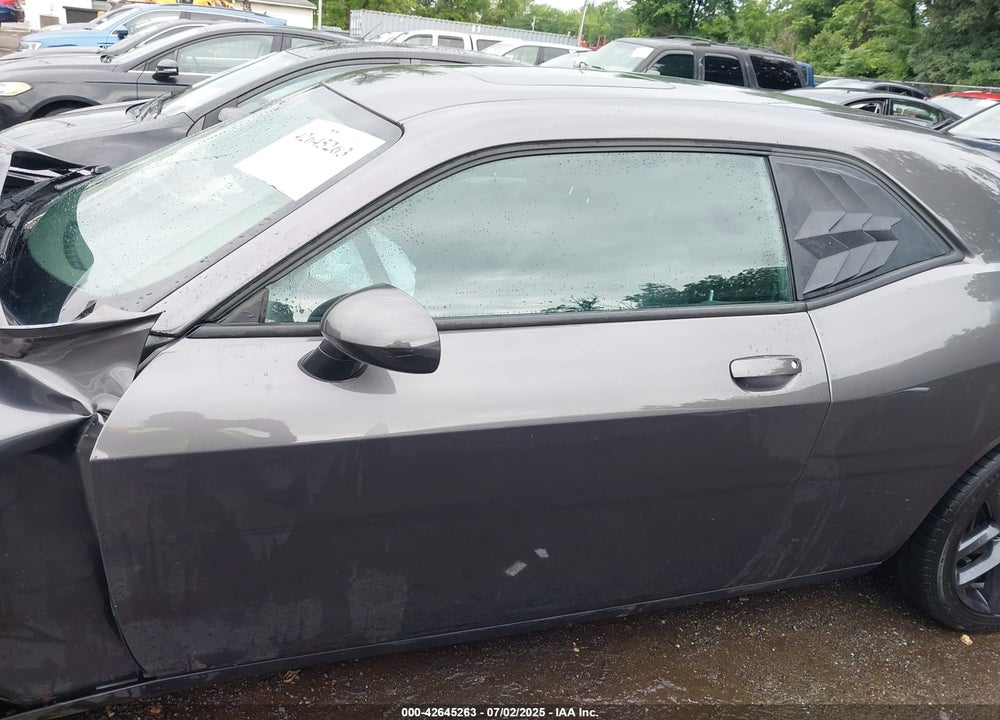 2022 DODGE CHALLENGER VIN: 2C3CDZJG1NH188097