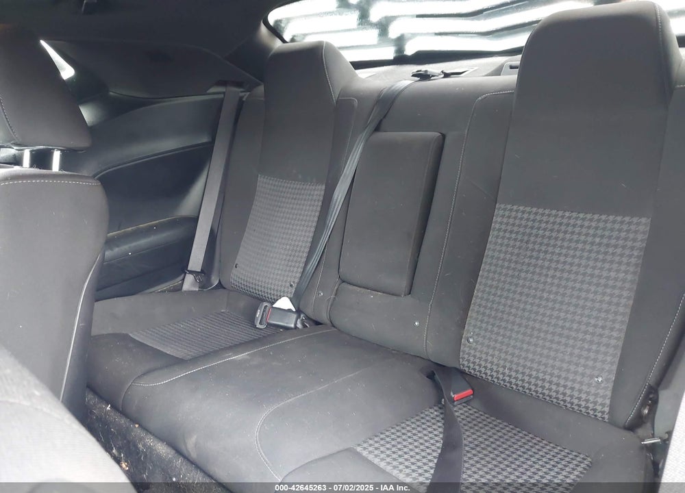 2022 DODGE CHALLENGER VIN: 2C3CDZJG1NH188097