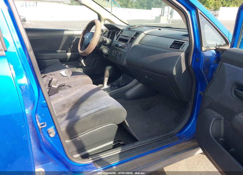 2008 NISSAN VERSA VIN: 3N1BC13E68L441677