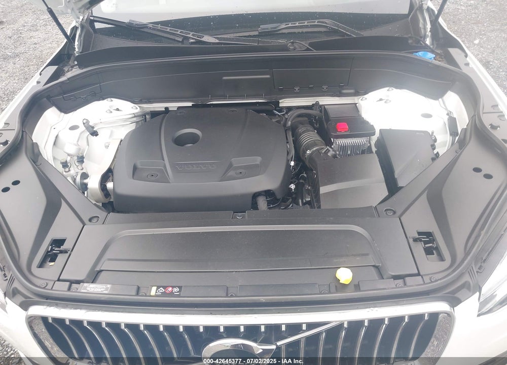 2022 VOLVO XC90 T6 MOMENTUM 7 PASSENGER VIN: YV4A22PK3N1869871