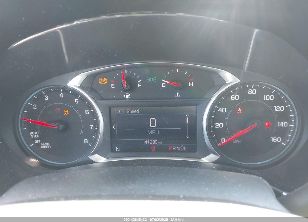 2019 CHEVROLET EQUINOX VIN: 3GNAXKEV4KL165823