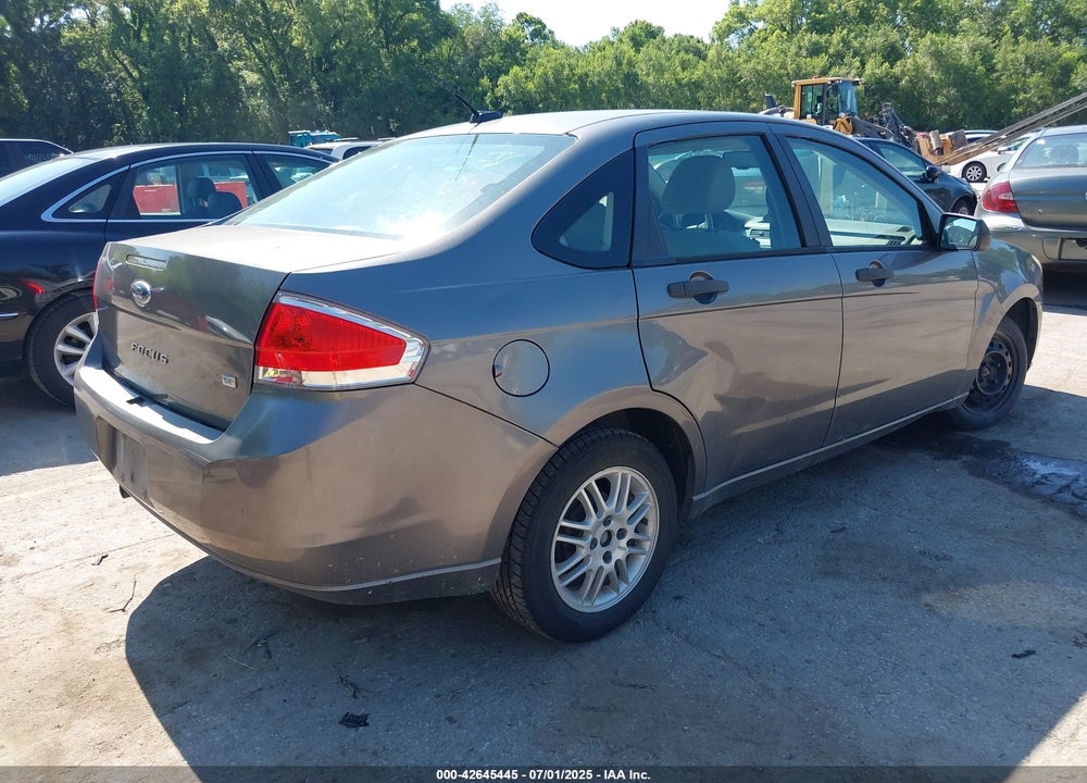 2011 FORD FOCUS VIN: 1FAHP3FN8BW179655