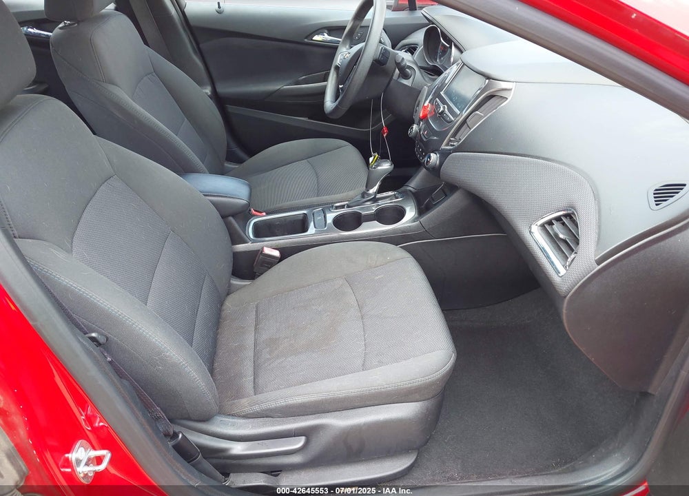 2017 CHEVROLET CRUZE VIN: 1G1BE5SM0H7262281
