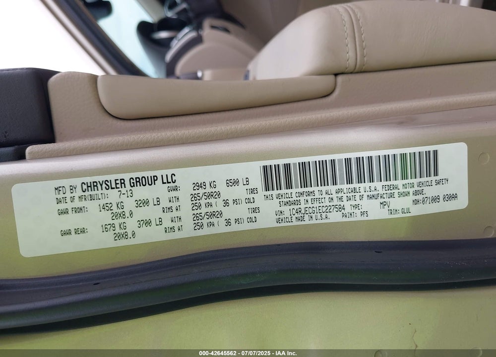 2014 JEEP GRAND CHEROKEE VIN: 1C4RJECG1EC227584