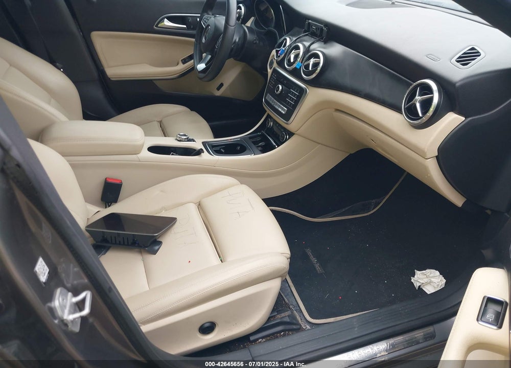 2018 MERCEDES-BENZ CLA 250 VIN: WDDSJ4GB3JN574171