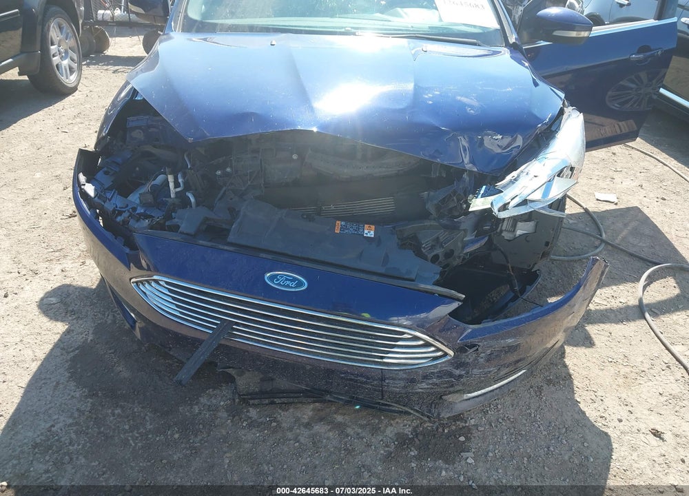 2016 FORD FOCUS VIN: 1FADP3N23GL231613