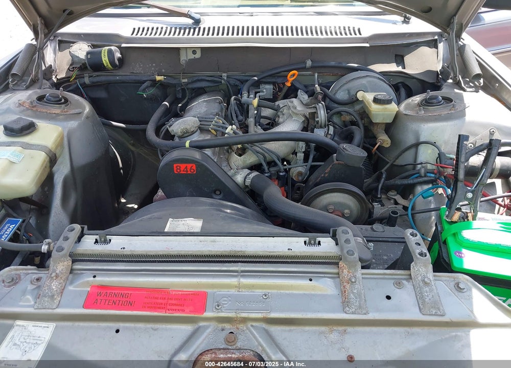 1984 VOLVO 245 DL/GL VIN: YV1AX8852E1523885