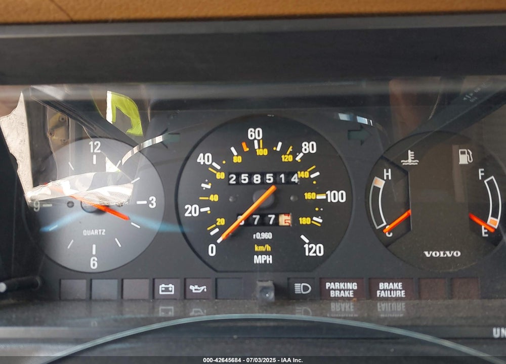 1984 VOLVO 245 DL/GL VIN: YV1AX8852E1523885