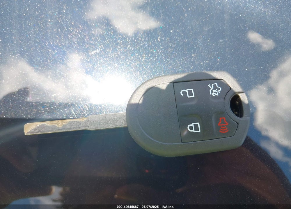 2018 FORD ESCAPE S VIN: 1FMCU0F72JUC24091