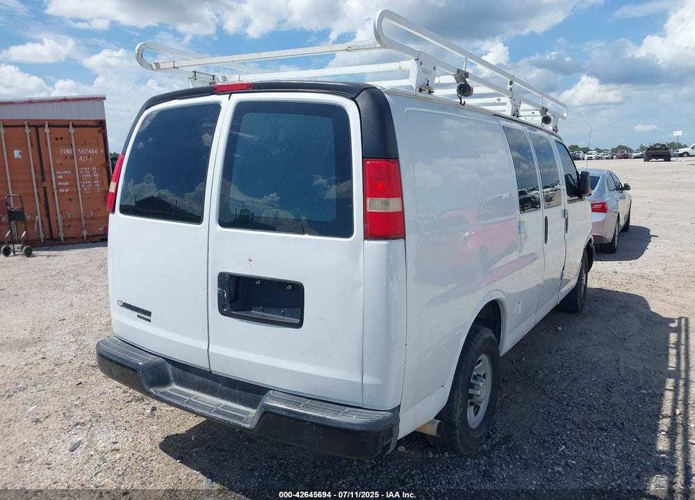 2015 CHEVROLET EXPRESS 2500 VIN: 1GCWGFCF1F1113063
