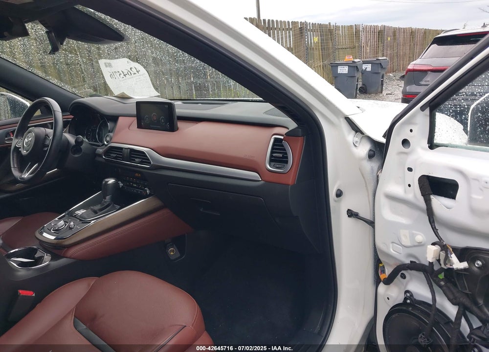 2019 MAZDA CX-9 VIN: JM3TCBEY6K0307102