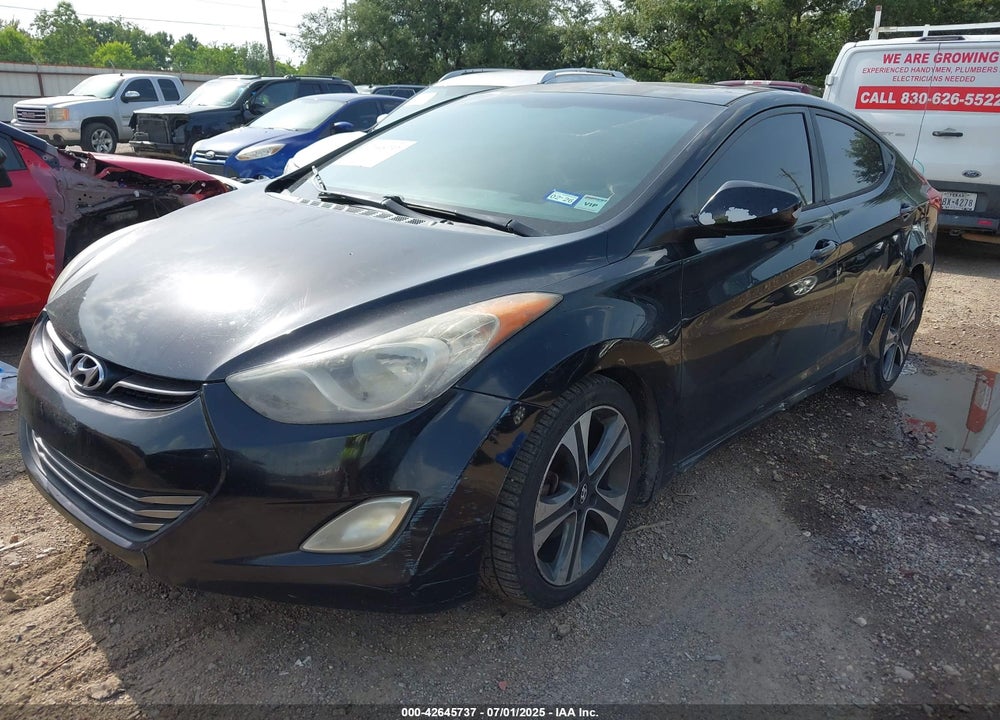 2013 HYUNDAI ELANTRA VIN: 5NPDH4AE5DH185375