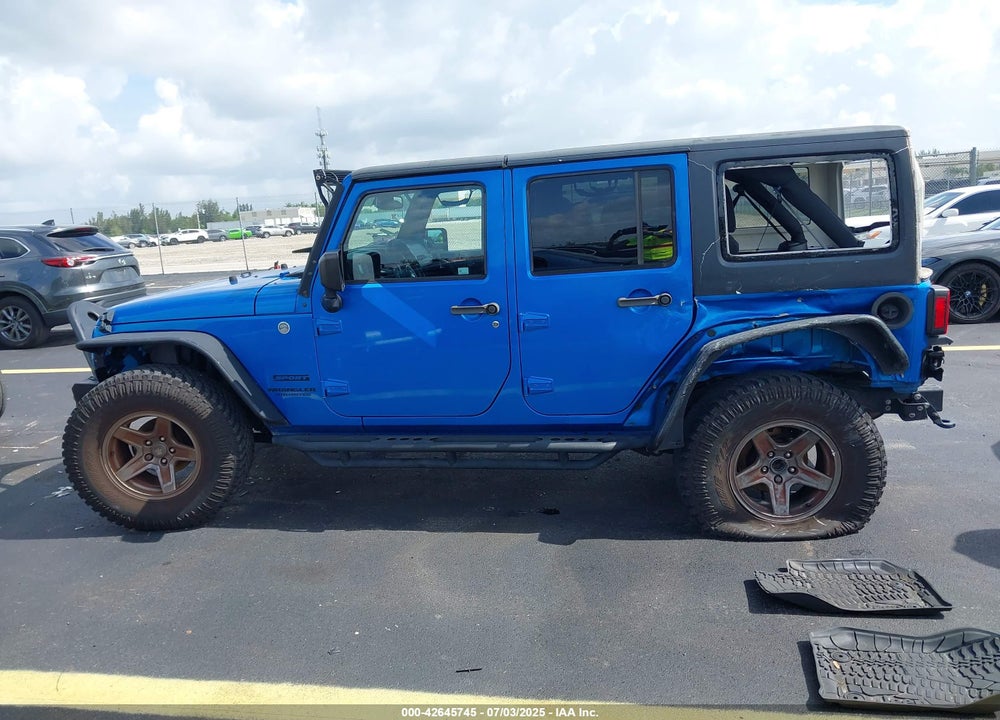 2015 JEEP WRANGLER / VIN: 1C4BJWDG1FL716400