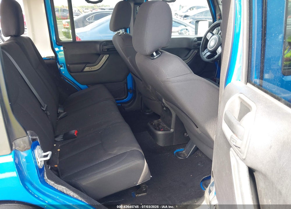 2015 JEEP WRANGLER / VIN: 1C4BJWDG1FL716400