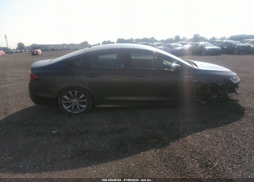 2016 CHRYSLER 200 S VIN: 1C3CCCBB2GN139259